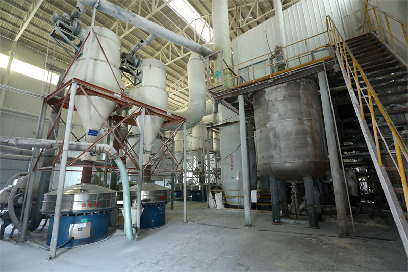 HPMC factory in China – production facility and quality inspection HPMC factory in China production line with quality control